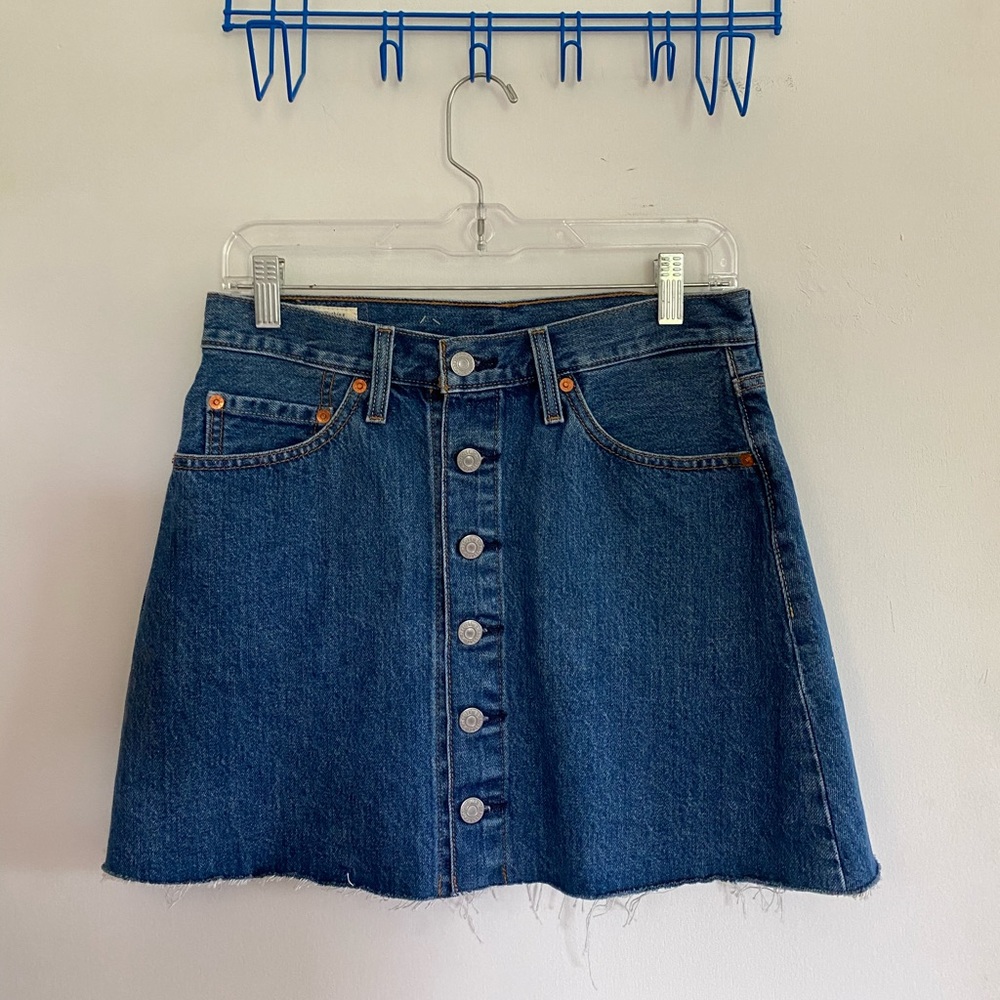 Levi’s Button Front Denim Skirt